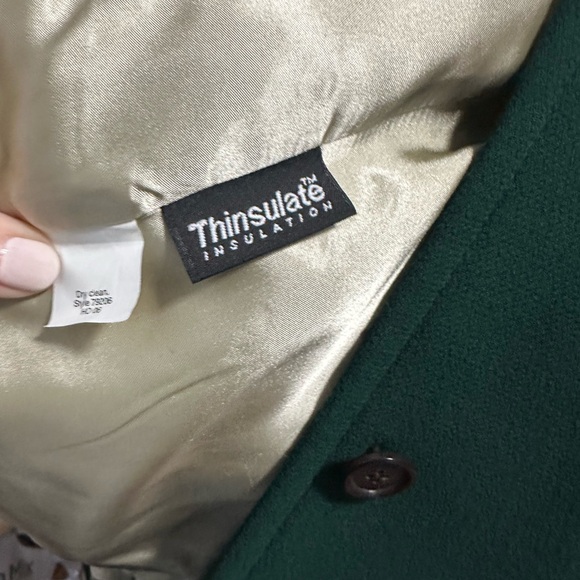 J. Crew day coat. Wool with thinsulate. No tears in lining. Excellent condition - Picture 6 of 8